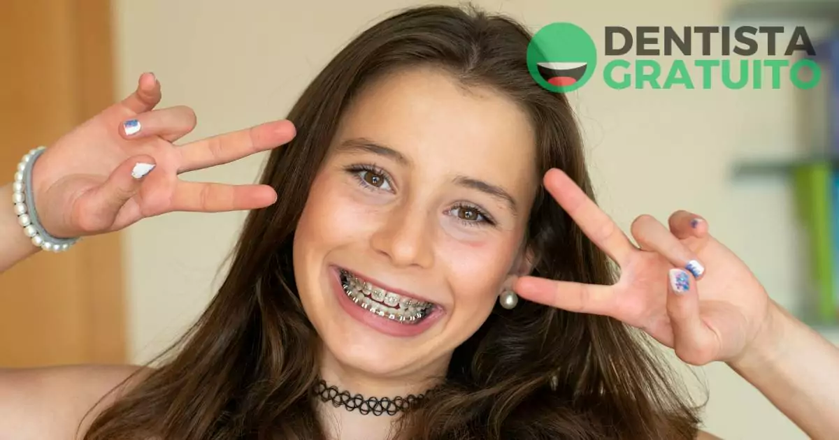 Como o Uso de Aparelhos Ortodônticos Afeta a Saúde Bucal dos Jovens
